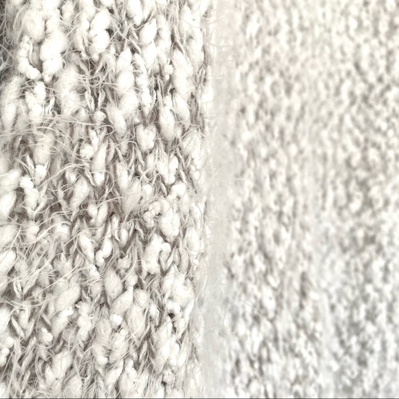 Grey-White Knit Sweater - Picture 4 of 4